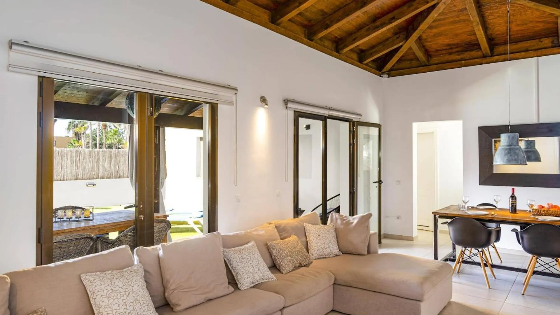 Villa Papagayo Deluxe By Villa Plus Κοραλέχο